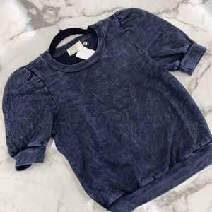 Anthropology T.la top